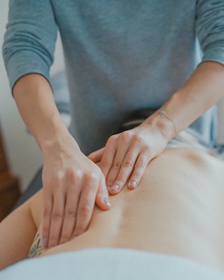 massage-la-combe-fleurie